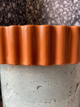 Load image into Gallery viewer, Sample Sale -  Concrete Sink - The Semi Scallop - Jaffa