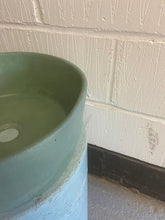 Load image into Gallery viewer, Sample Sale -  Concrete Sink - The Round - Custom Green