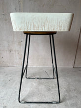 Load image into Gallery viewer, Sample Sale -  Concrete Sink - The Soft Rectangle - Powder