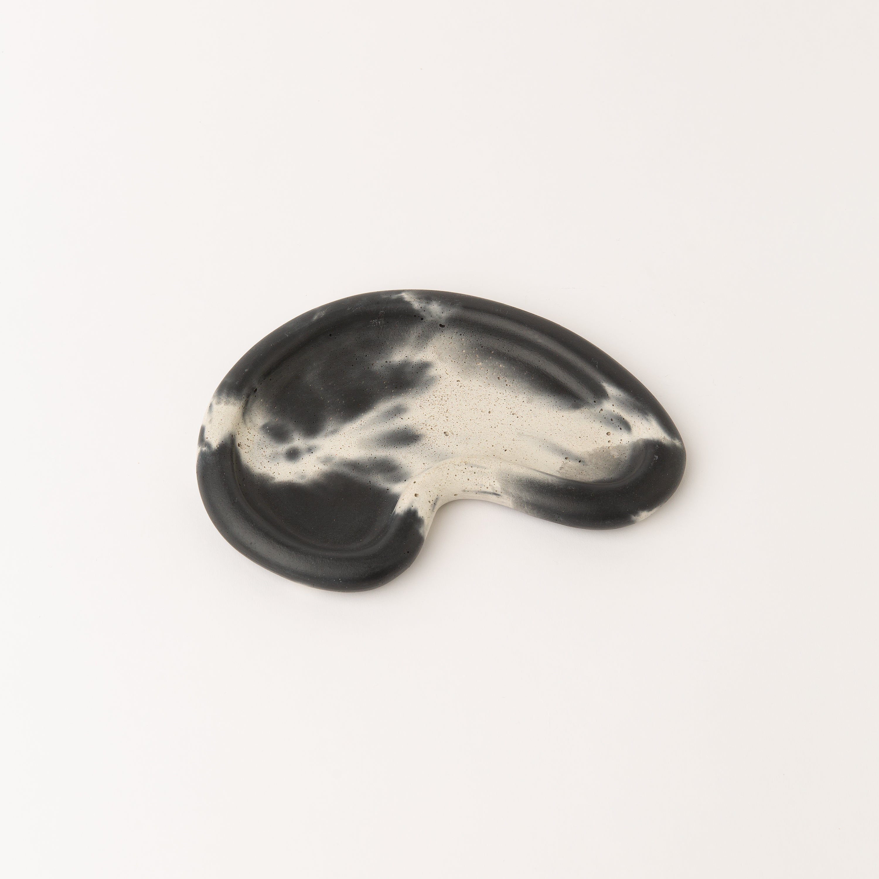 The Bean Concrete Tray