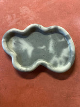 Load image into Gallery viewer, Outlet Wobble Concrete Tray - Khaki and Mint