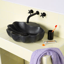 Load image into Gallery viewer, Concrete Sink - The Shell